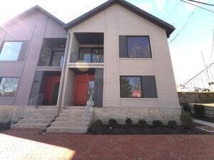 property at 35 N Blacksmith Ln