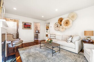 15 Overlook Pl in Rye, NY - Foto de edificio - Building Photo