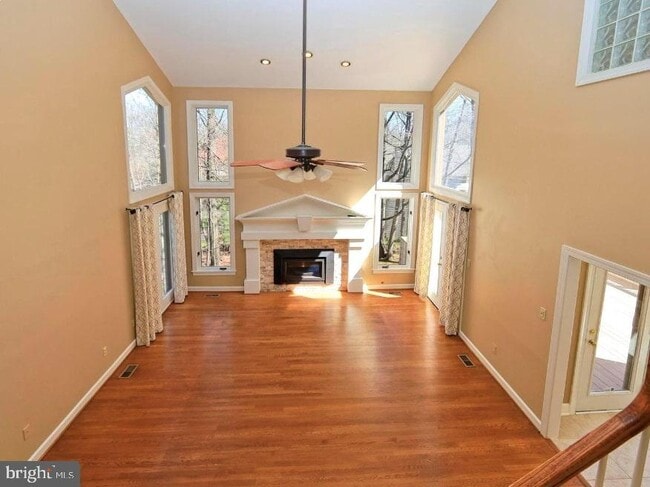 1307 Stamford Way in Reston, VA - Building Photo - Building Photo