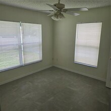 425 Ash St in Sebastian, FL - Building Photo - Building Photo