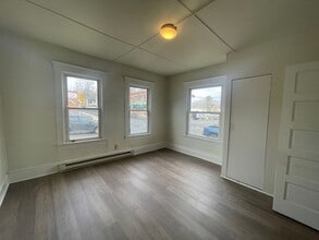 456 Fenn St in Pittsfield, MA - Building Photo - Building Photo