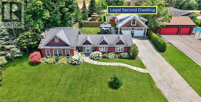 44 Pleasant Ave S in Fort Erie, ON - Building Photo - Building Photo