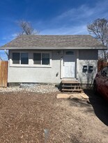 744 E Costilla St in Colorado Springs, CO - Building Photo