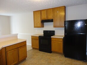 2820 Dawnlake Dr in Indianapolis, IN - Foto de edificio - Building Photo