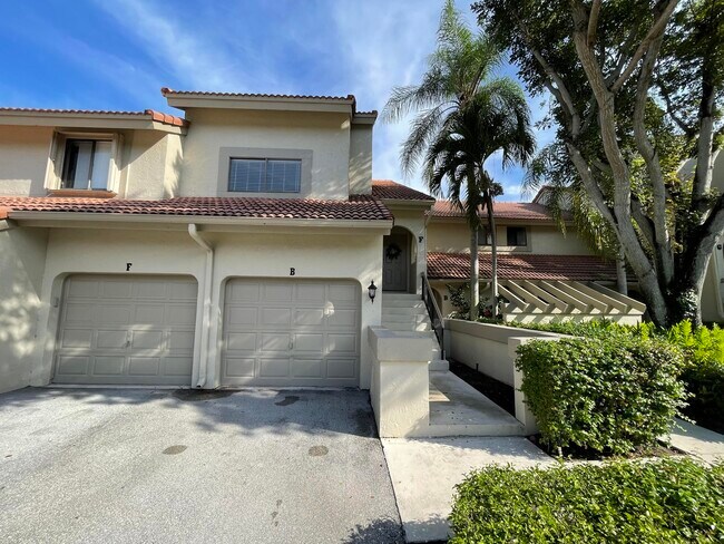 5520 Coach House Cir-Unit -F in Boca Raton, FL - Building Photo - Building Photo