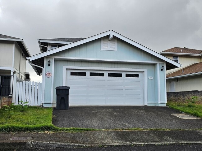 property at 98-2009-2009 Ka?ahumanu St