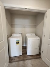 818 Powder Br Dr in Reidville, SC - Building Photo - Building Photo