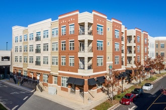 Ayrsley Lofts in Charlotte, NC - Foto de edificio - Building Photo