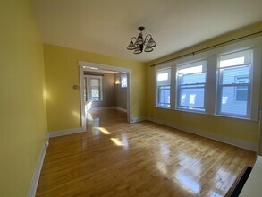 15 Corinthian Rd, Unit 1 in Somerville, MA - Building Photo - Building Photo