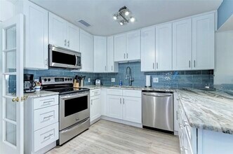 235 Mateo Way NE in St. Petersburg, FL - Building Photo - Building Photo