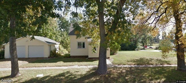 property at 1109 7th St