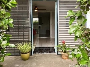 3810 Leahi Ave in Honolulu, HI - Building Photo - Building Photo