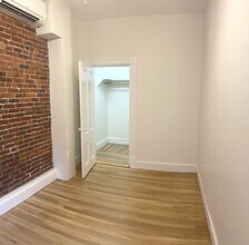 160 Newbury St, Unit 12 in Boston, MA - Building Photo - Building Photo
