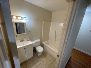 41 Academy St in Amsterdam, NY - Foto de edificio - Building Photo