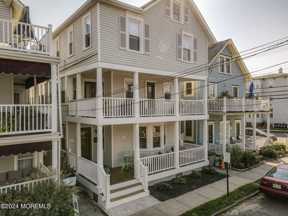 36 Heck Ave in Ocean Grove, NJ - Building Photo