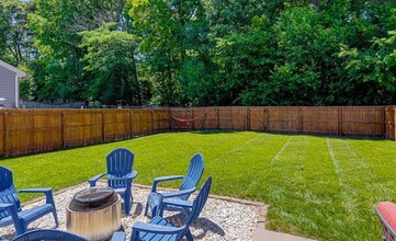 4548 River Gate Dr in Clemmons, NC - Building Photo - Building Photo