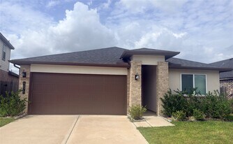 5070 Pne Hvn Ln in Fresno, TX - Building Photo