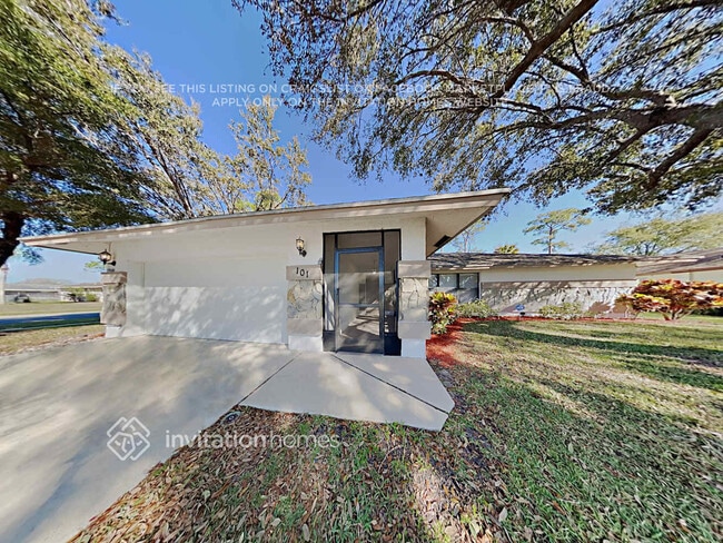 property at 101 Greenwood Ct