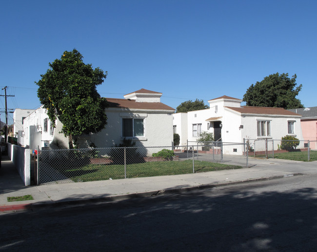 8425 Chestnut Ave in South Gate, CA - Building Photo - Building Photo