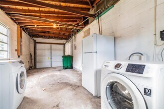 4511 S Cameron Ave in Tampa, FL - Building Photo - Building Photo