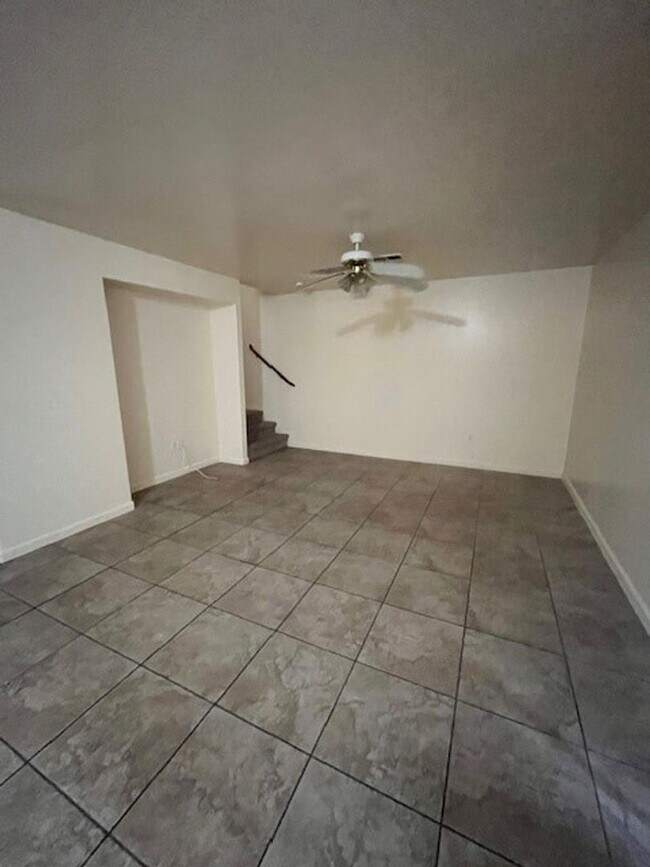 722 K St in Bakersfield, CA - Building Photo - Building Photo