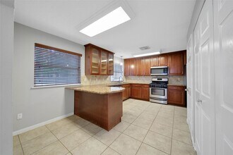 9 W Lance Leaf Rd in The Woodlands, TX - Building Photo - Building Photo