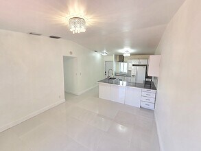 20845 Grouper Dr in Cutler Bay, FL - Building Photo - Building Photo
