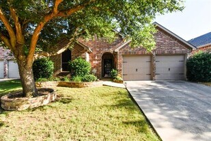1700 Bluebird Dr in Little Elm, TX - Building Photo