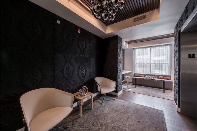 property at 2700 Brazos St