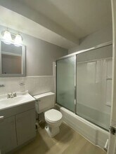 185 Reeb Ln in Florissant, MO - Building Photo - Building Photo
