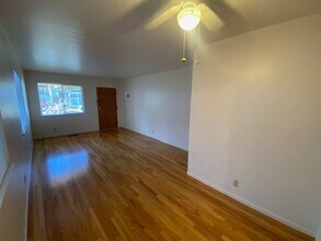 151 Monterey Ave in Pacific Grove, CA - Building Photo - Building Photo