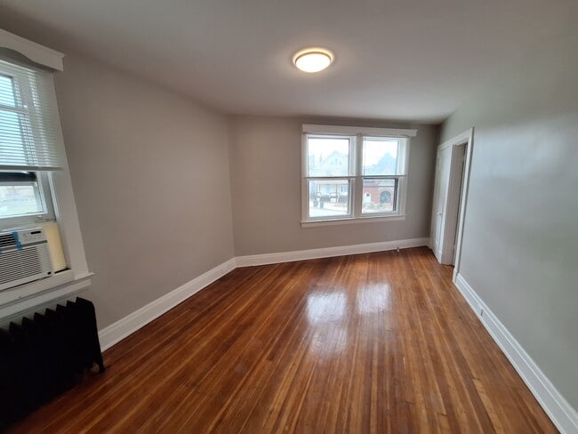 2503 Fairview Ave, Unit 2501-2503 Fairview Ave #2 in Cincinnati, OH - Building Photo - Building Photo