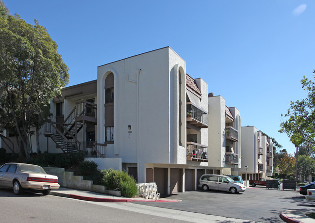 1904-1930 Via Las Palmas in National City, CA - Building Photo - Building Photo