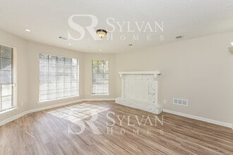 1078 Forest E Dr in Stone Mountain, GA - Building Photo - Building Photo