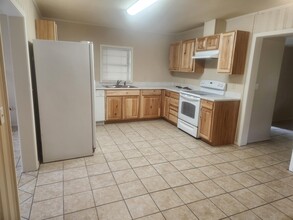 20 Castleberry Ln in Lamar, AR - Foto de edificio - Building Photo