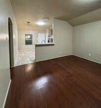 7823 Crescent Village Ln in Richmond, TX - Building Photo - Building Photo