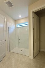 6040 Wildline Dr in St. Cloud, FL - Building Photo - Building Photo