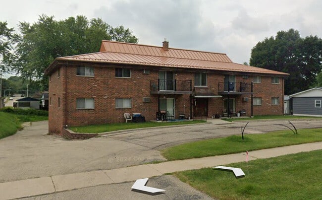Knaup Apartments (Senior 55+)