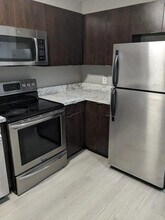 617 Ixoria Ave in Fort Pierce, FL - Building Photo - Building Photo