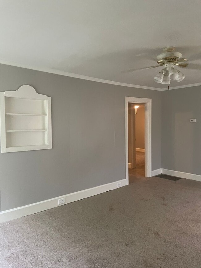 301 W Ruby Ave in Gastonia, NC - Building Photo - Building Photo