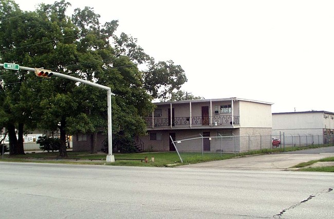 Rozewood Apartments in Pasadena, TX - Foto de edificio - Building Photo