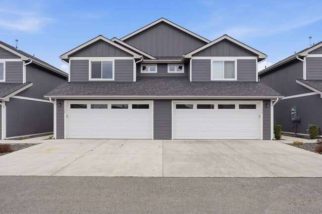 property at 1506 N Michigan Ln