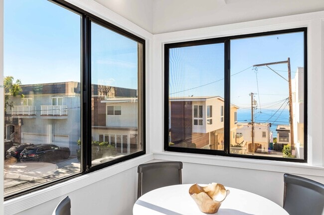 2612 Alma Ave in Manhattan Beach, CA - Building Photo - Building Photo