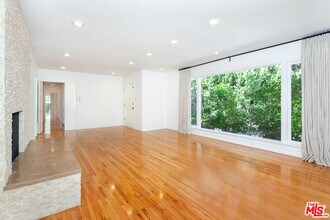 9534 Gloaming Dr in Beverly Hills, CA - Building Photo - Building Photo