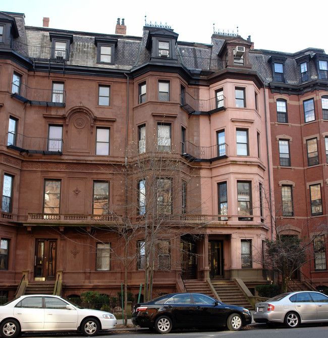 217 Beacon St in Boston, MA - Foto de edificio - Building Photo