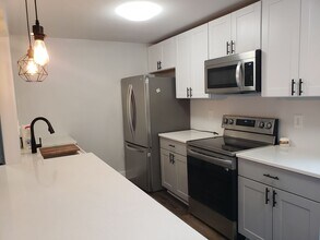 2004 Daton Rd in Virginia Beach, VA - Building Photo - Building Photo