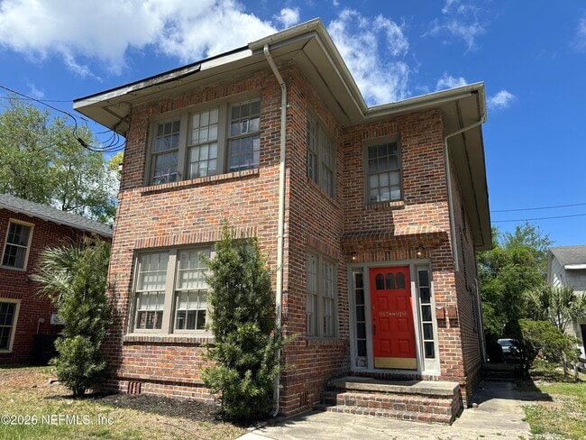 property at 917 Lasalle St