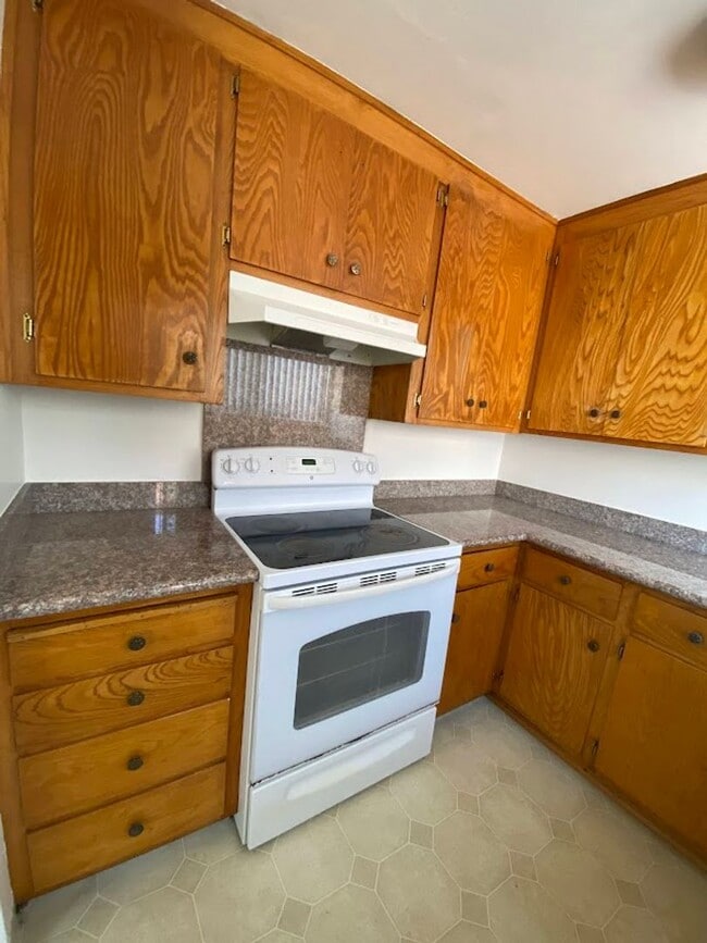 property at 262 Price St