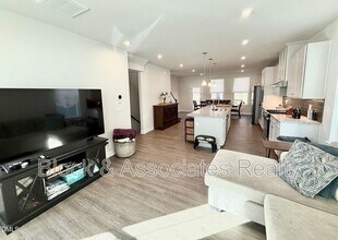 1362 Chowan Ave in Durham, NC - Building Photo - Building Photo