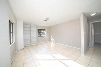 2500 Chilk Ave in Sarasota, FL - Building Photo - Building Photo